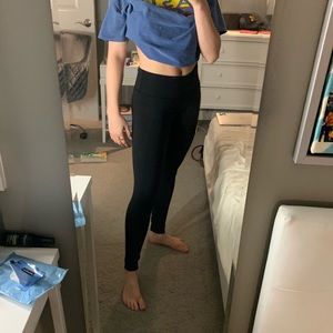 Wunder Under Mid Rise Lululemom Leggings